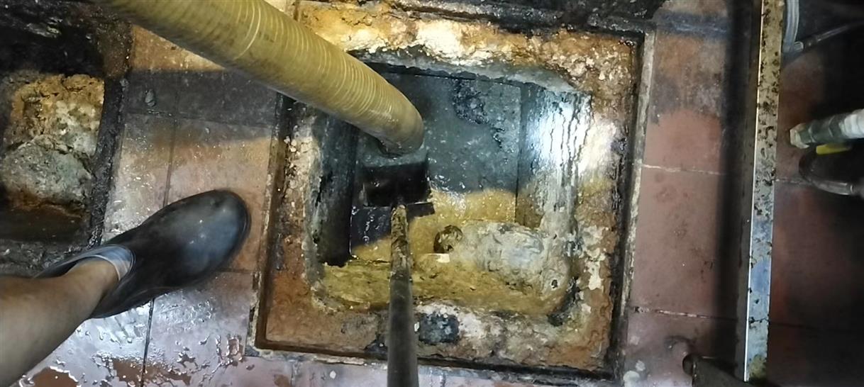 武山污水池清理一般都有毒气，怎么预防中毒呢？